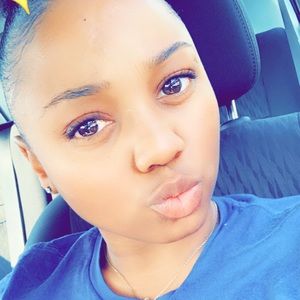 Meet your Posher, Kyla